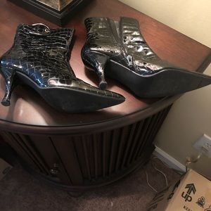 Stuart Weitzman Shoes - Booties Stuart Weitzman Shoes - Booties